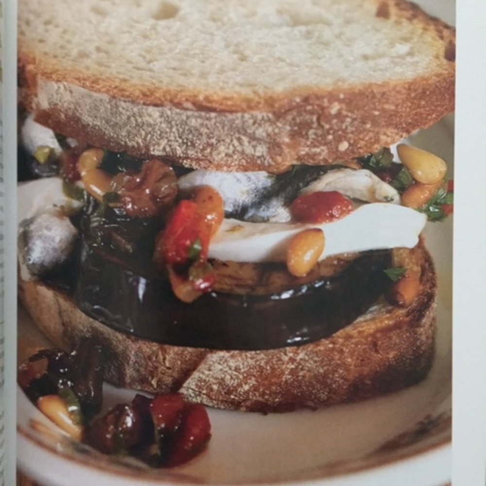 'WHICHCRAFT by Tom Colicchio from Top Chef